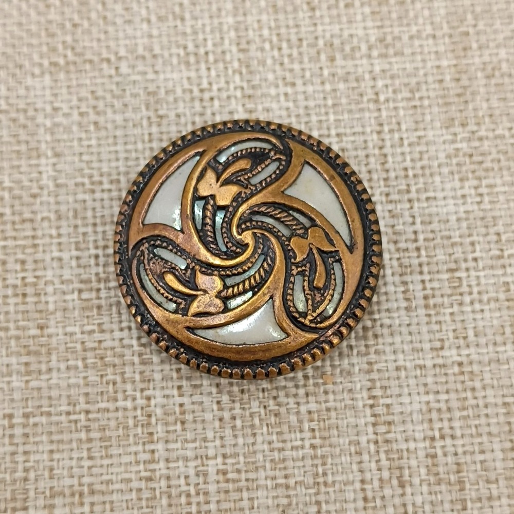 Antique Victorian Brass Overlay MOP Mother of Pearl Button 27mm Swirl Beaded